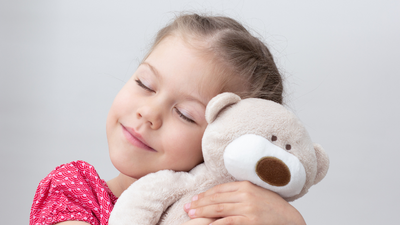Os benefícios ocultos dos brinquedos de pelúcia para o desenvolvimento infantil